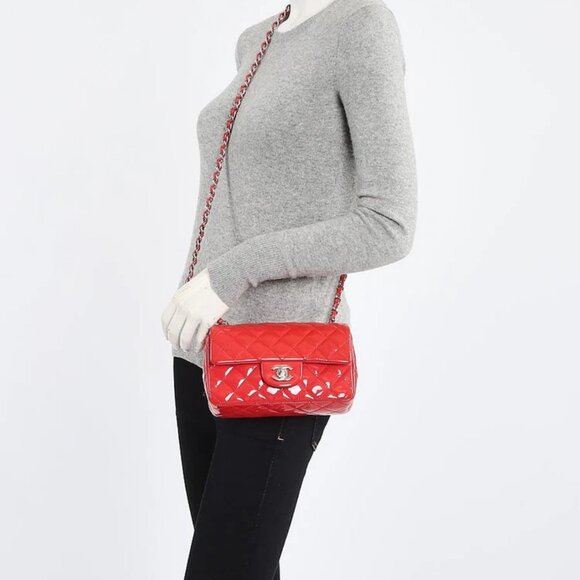 Chanel Red Quilted Patent Leather Classic Rectangular Mini Flap Bag - Picture 2 of 10